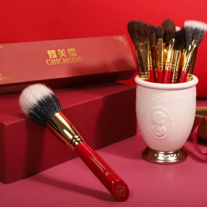 Professional 20 Piece Luxury Makeup Brush Set with Natural Animal Hair and Synthetic Fibers for Flawless Cosmetic Application