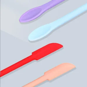 Long Handle Multipurpose Beauty Spatula Scraper for Foundation, Concealer, and Makeup Base Application