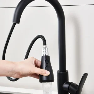 Single Handle Kitchen Sink Faucet with Extended Pull Out Design for Maximum Cleaning Coverage and Splash Free Experience