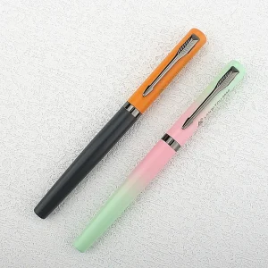 High-Quality Arrow Clip Fountain Pen with Medium 0.6-0.7mm Nib for Students, Business Professionals, and Office Use with Ink Converter Included